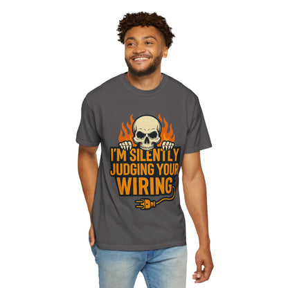 ELECTRICIAN JUDGEMENT  T-SHIRT
